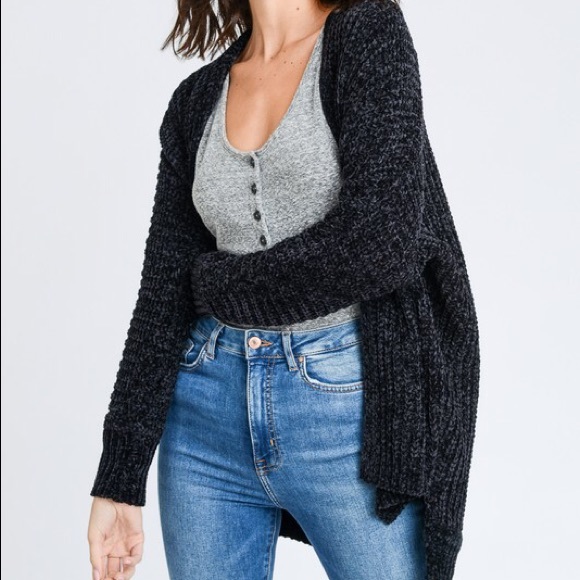 SOLD OUT - Picture 2 of 3